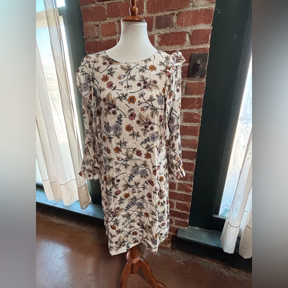 Sanctuary Cream Floral Long Sleeve Shift Dress